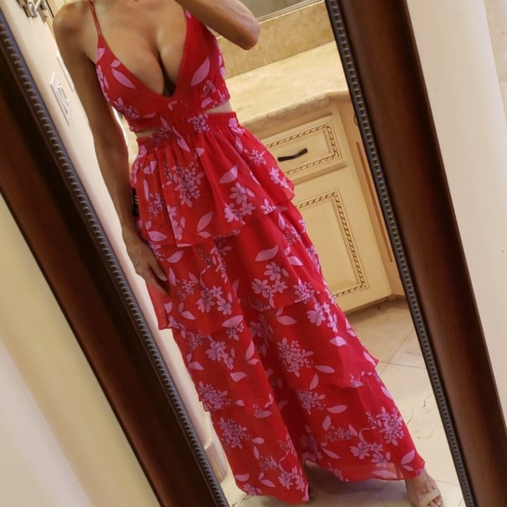 Express tiered floral print maxi dress. Size: XS. NWT - Picture 4 of 15